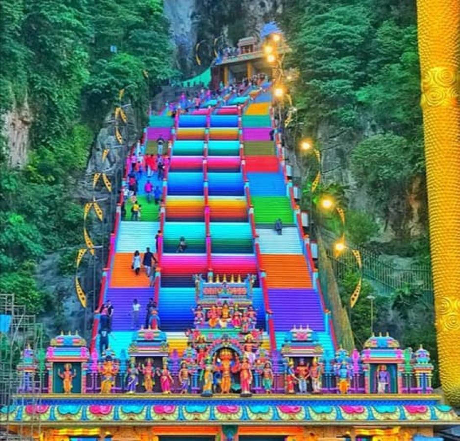 Kepong Homestay Selayang Batu Caves By Warm Home Kuala Lumpur Luaran gambar